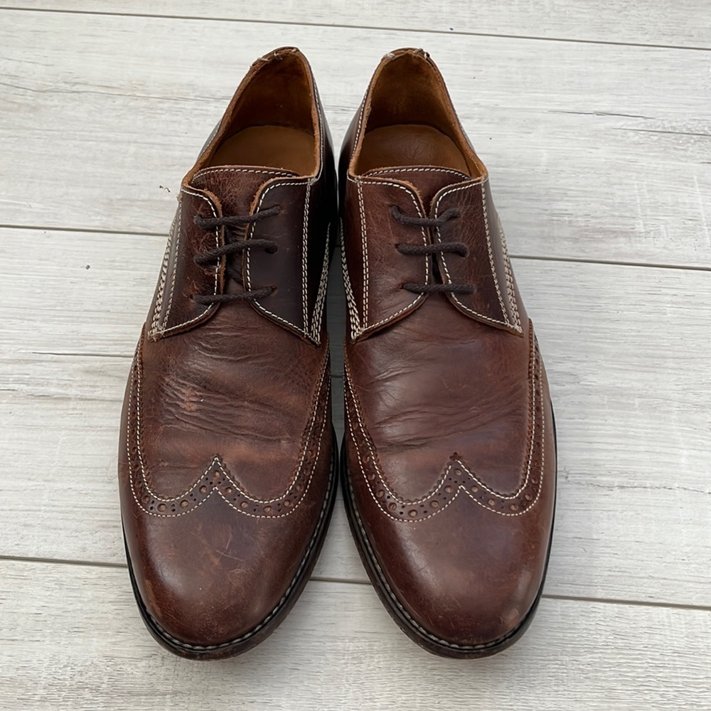 John Varvatos lace up dress shoes size 9